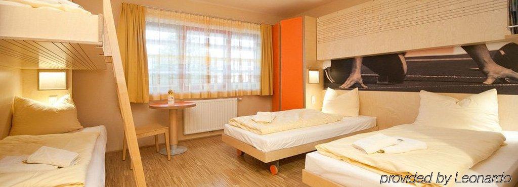 Jufa Hotel Leibnitz Quarto foto
